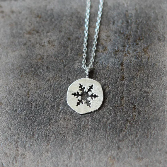 Cutout Snowflake Necklace