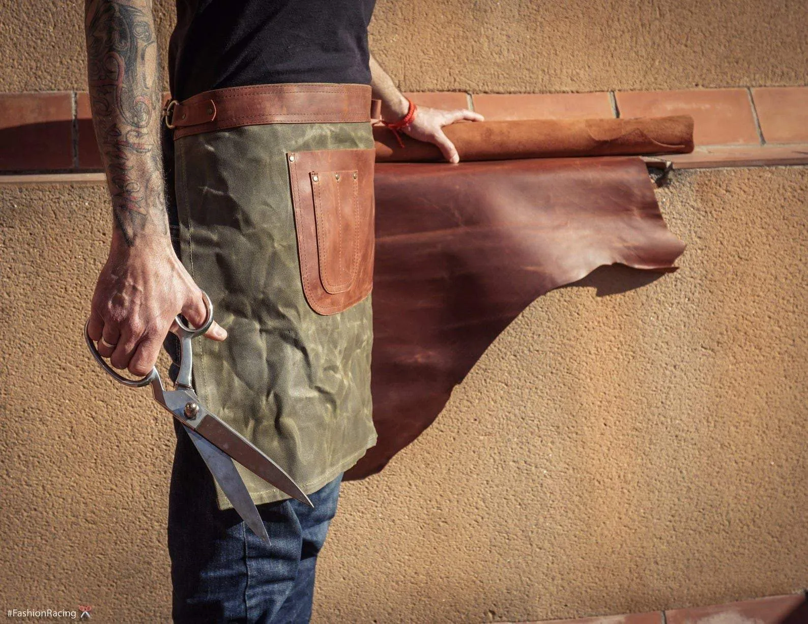 Half Waist Apron | Combination of Waxed Canvas & Leather | Handmade