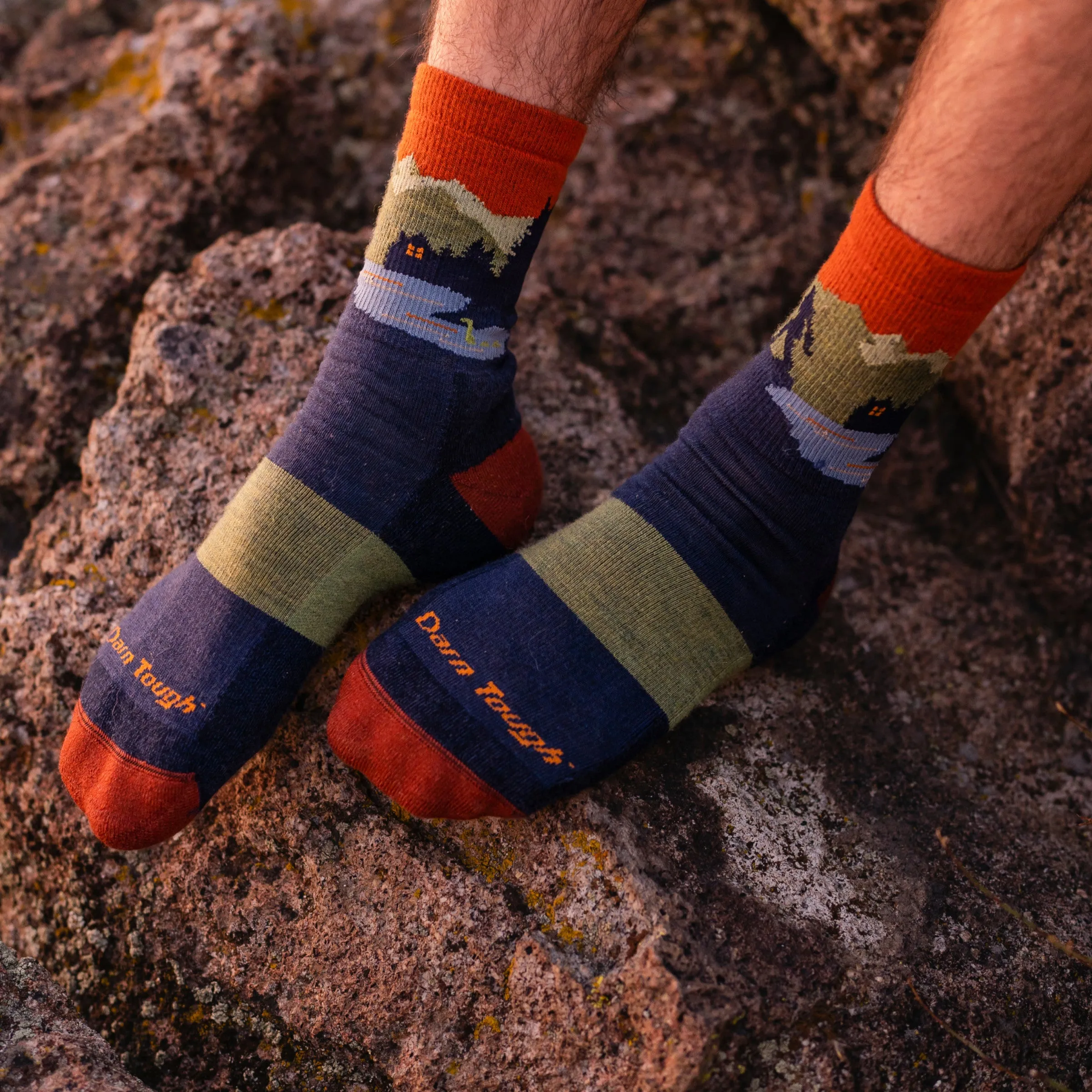 Men's Close Encounters Micro Crew  Midweight Hiking Sock