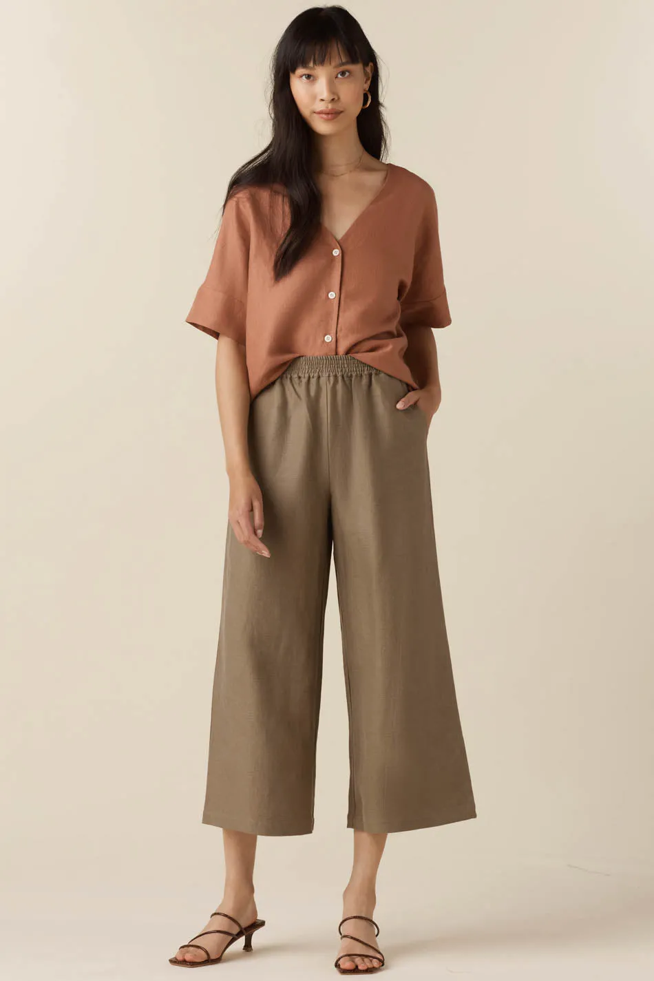 The Elastic Waist Wide Leg Pant